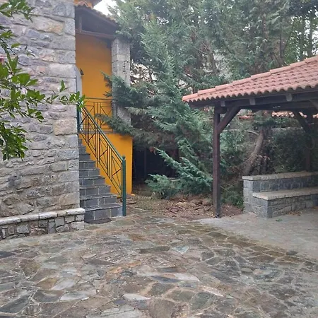 Number 5 House Βυτίνα