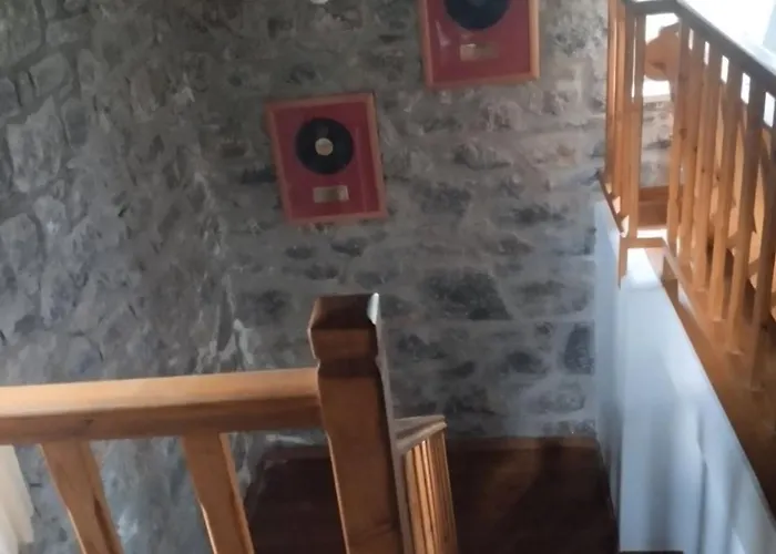 Σπίτι διακοπών Number 5 House
